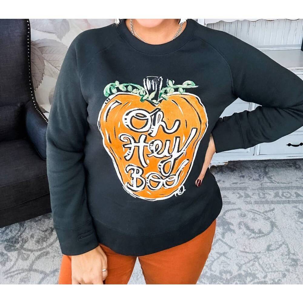NEW TEXAS TRUE THREADS oh hey boo sweatshirt in black